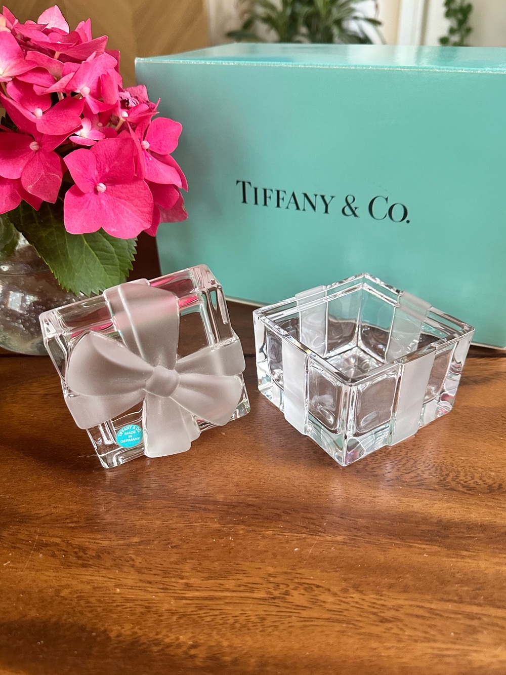 Tiffany & Co Crystal 3x3 Trinket Box Frosted Bow Jewelry Box w/ Tiffany Blue Box - Picture 5 of 12